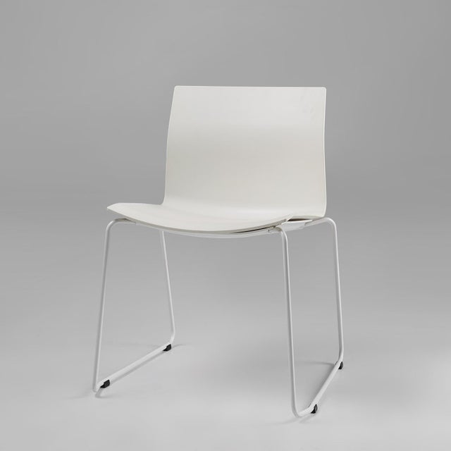 Mid-Century White Chair with Metal Frame and Plastic Seat, Belgium For Sale - Image 12 of 12