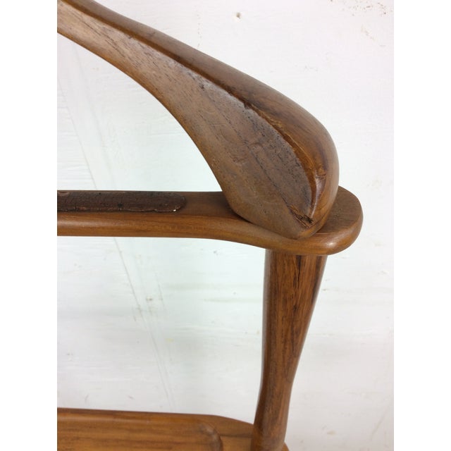 Mid-Century Modern Mid Century Modern Solid Wood Gentleman’s Valet With Carved Accessory Dish For Sale - Image 3 of 12