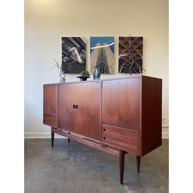 Danish Teak Sideboard by Ejvind A. Johansson, Attributed For Sale - Image 10 of 15