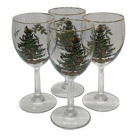 Example of Contemporary Holiday Glasses