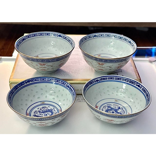 1970s Chinese Porcelain Rice Grain Dragon Gold Gilded Rim 5" Rice Bowls - Set of 4 For Sale - Image 4 of 12