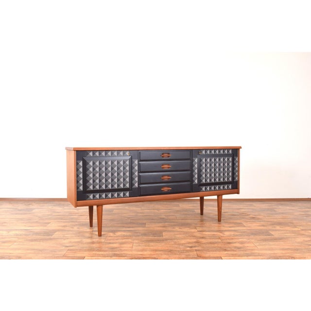 Mid-Century Modern Mid-Century Modern Op-Art Hand-Painted Teak Sideboard by Gustav Bahus, 1960s For Sale - Image 3 of 14