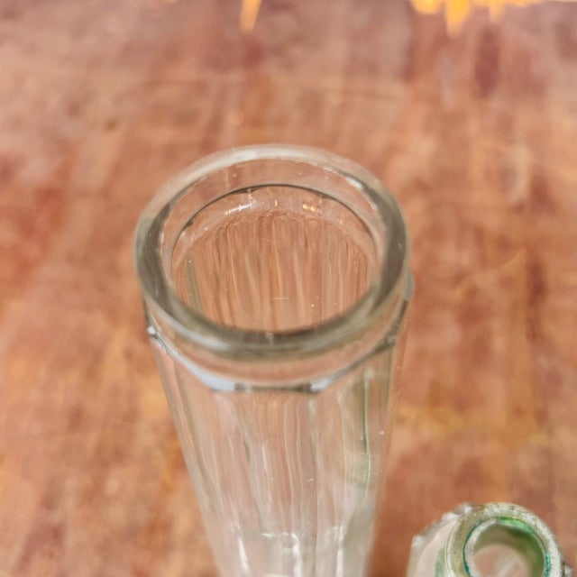 Pair of 1920s Art Deco Vanity Perfume Bottles For Sale - Image 13 of 17