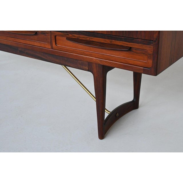 Danish Cross-Leg Highboard in Rosewood by Sofus Jorgensen, 1960 For Sale - Image 11 of 18