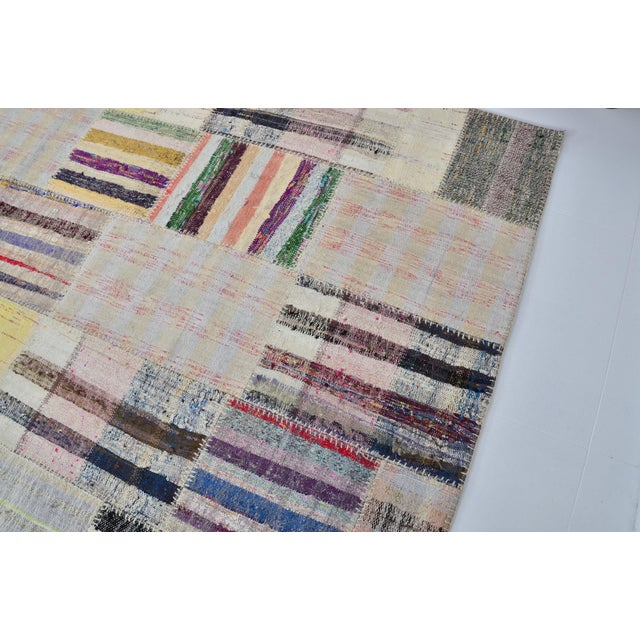1960s Off White Stripe Vintage Turkish Kilim Rug For Sale - Image 5 of 10