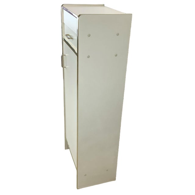 Vintage 1980s Postmodern Jewelry Armoire With Gold-Tone Trim For Sale In Philadelphia - Image 6 of 18