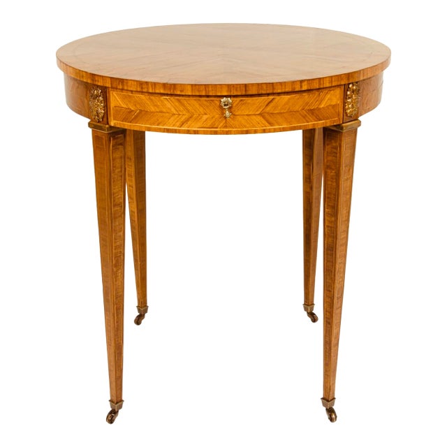 1970s Elegant Neoclassical Baker-Style Round Side Table With Gilt Bronze Mounts & Parquetry Top For Sale