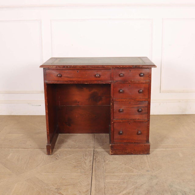English Children's Desk in Mahogany For Sale - Image 9 of 9