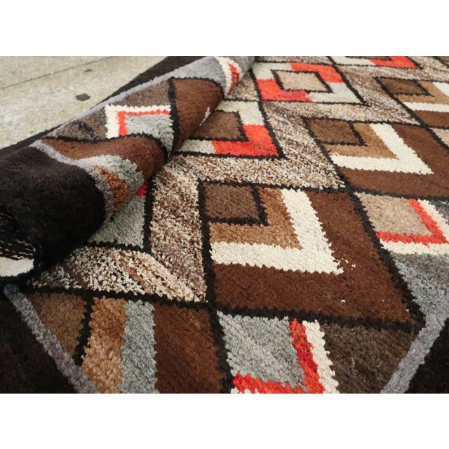 Galerie Shabab Collection Mid-20th Century Handmade Polish Geometric Art Deco Style Accent Rug For Sale - Image 9 of 9