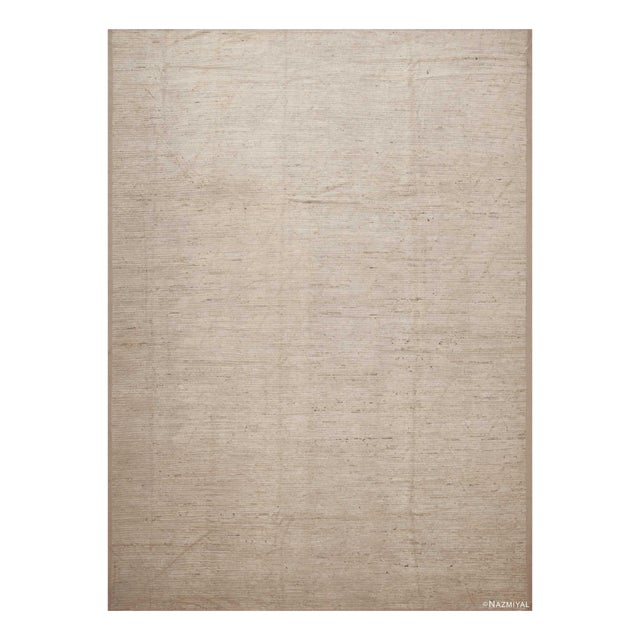 Nazmiyal Collection Ivory Minimalist Solid Abstract Modern Room Size Area Rug For Sale