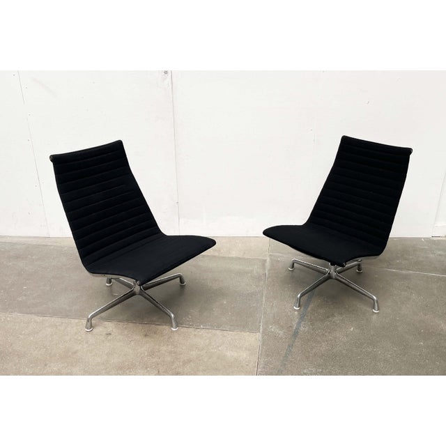 Black Mid-Century Modern EA 116 Aluminium Swivel Lounge Chairs by Charles & Ray Eames for Herman Miller / Vitra, 1960s, Set of 2 For Sale - Image 8 of 18