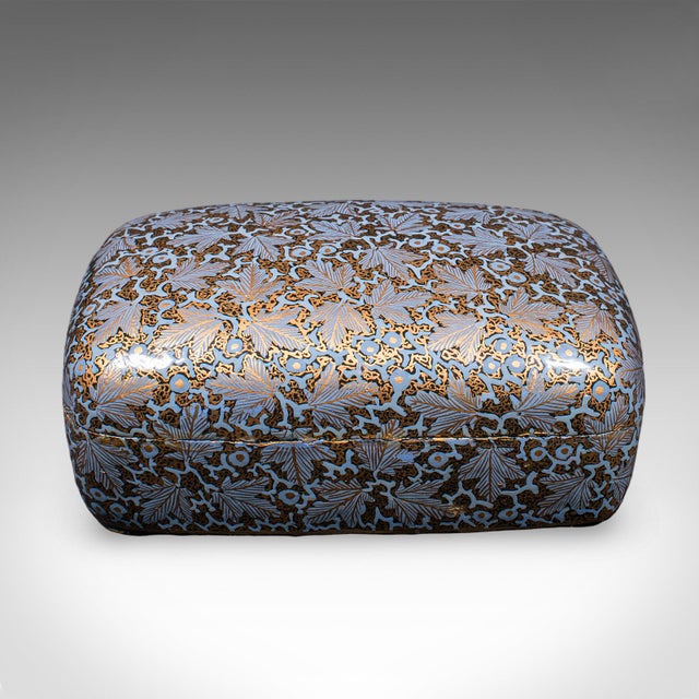 Late 19th Century Small Antique Sharing Box, Japanese, Lacquered, Meiji, Keepsake Case, Victorian For Sale - Image 5 of 10