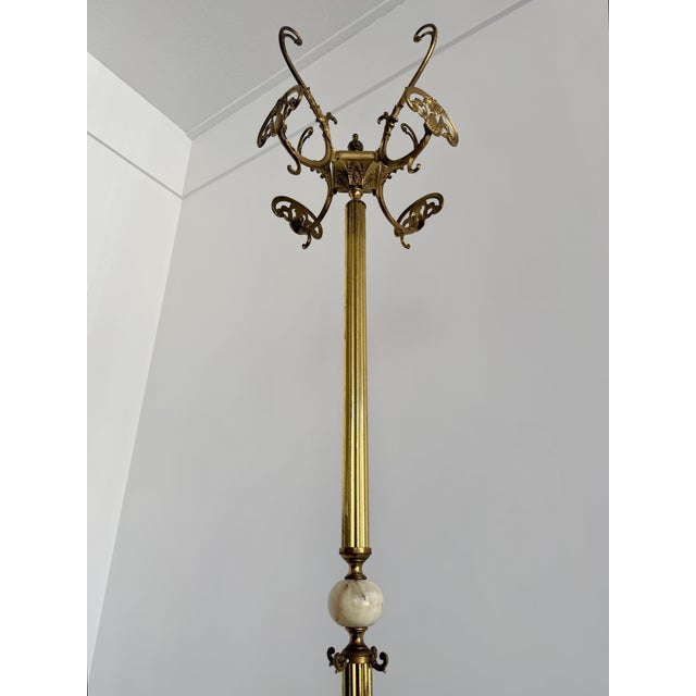 Vintage Italian Brass Hall Tree with Marble Sphere and Rotating Crown, 1960s For Sale - Image 9 of 18