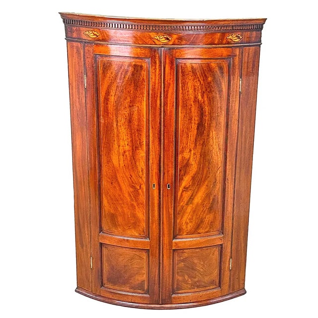 18th Century Mahogany Bow Corner Cupboard, 1790 For Sale - Image 12 of 12