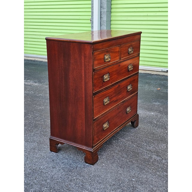 19th Century English Mahogany Five Drawers Chest With Inlaid Top For Sale - Image 11 of 15