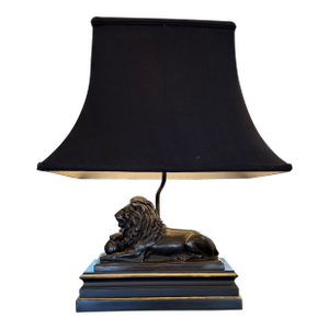 Black & Gold Lion Motif Table Lamp