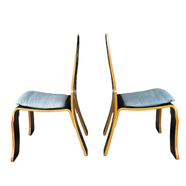 Robert Venturi Set of 2 1980s Robert Venturi Queen Anne Chairs for Knoll For Sale - Image 4 of 9