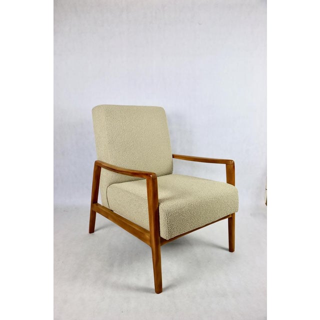 Set of Vintage Beige Boucle Sofa and Armchair, 1970s For Sale - Image 4 of 18