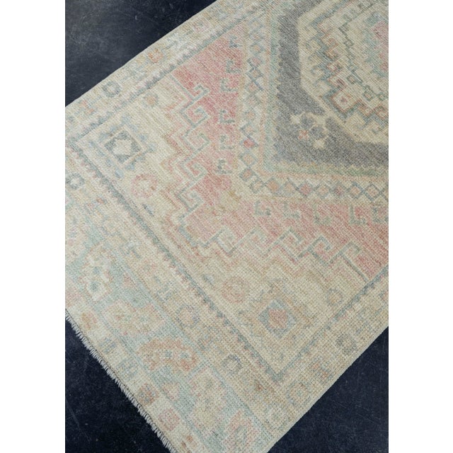 Turkish Oushak Rug 2'10" x 11' #19418 For Sale - Image 4 of 8