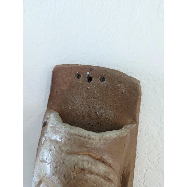 Rustic Vintage Ishmael Soto Pottery Plaque Wall Pocket For Sale - Image 3 of 10