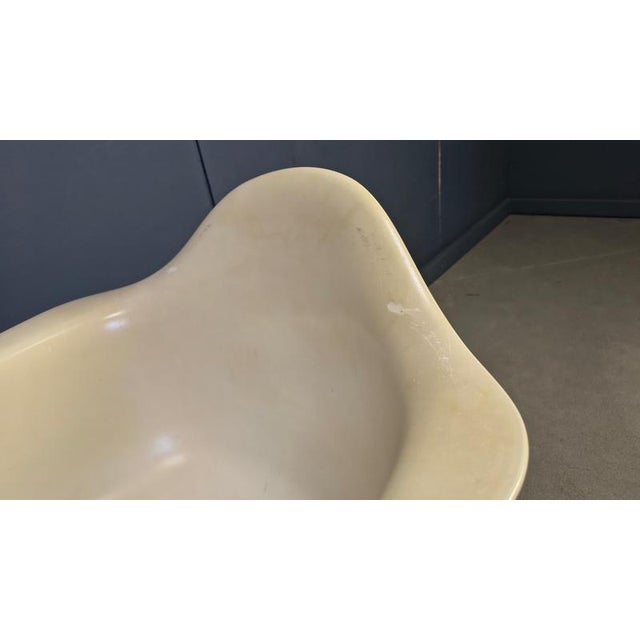 Plastic Vintage Dax Chair by Charles and Ray Eames for Vitra, 1990s For Sale - Image 7 of 18
