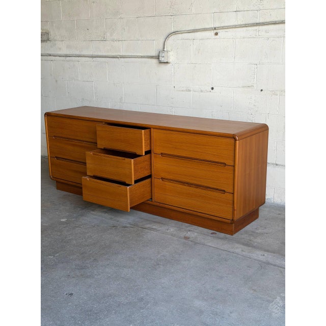 Mid 20th Century Mid Century Modern Teak Low Dresser 9 Drawer Long Lowboy For Sale - Image 5 of 11