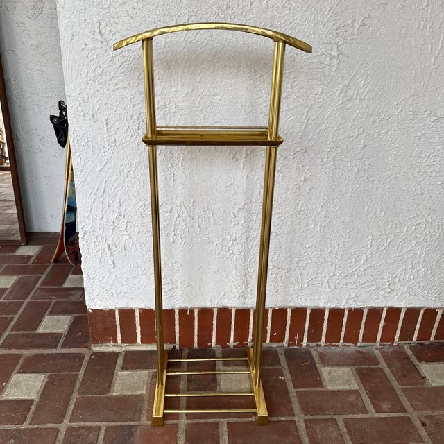 Hollywood Regency 1980s Hollywood Regency Brass Valet Stand For Sale - Image 3 of 12