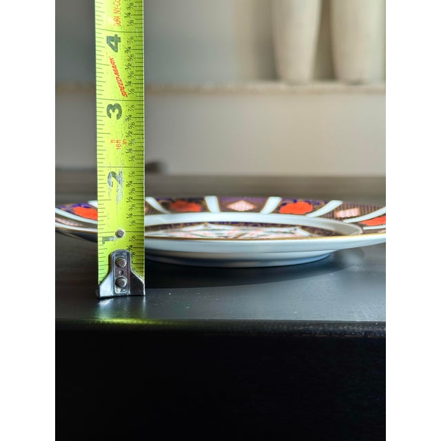 1970s 1975 Royal Crown Derby Old Imari ~ Pattern 1128 ~ XXXVIII ~ Salad Plate For Sale - Image 5 of 12