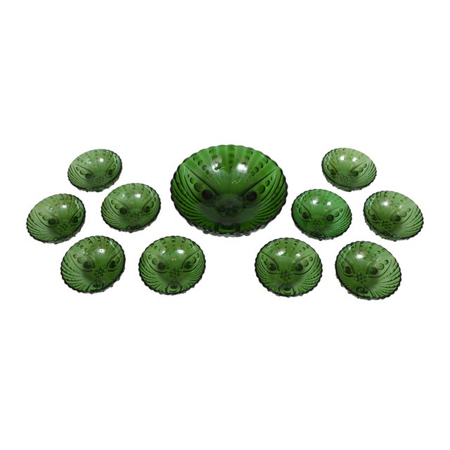 Art Deco 1940’s Anchor Hocking Emerald Green “Inspiration” Glass Bowls Set, 11pcs For Sale - Image 3 of 9