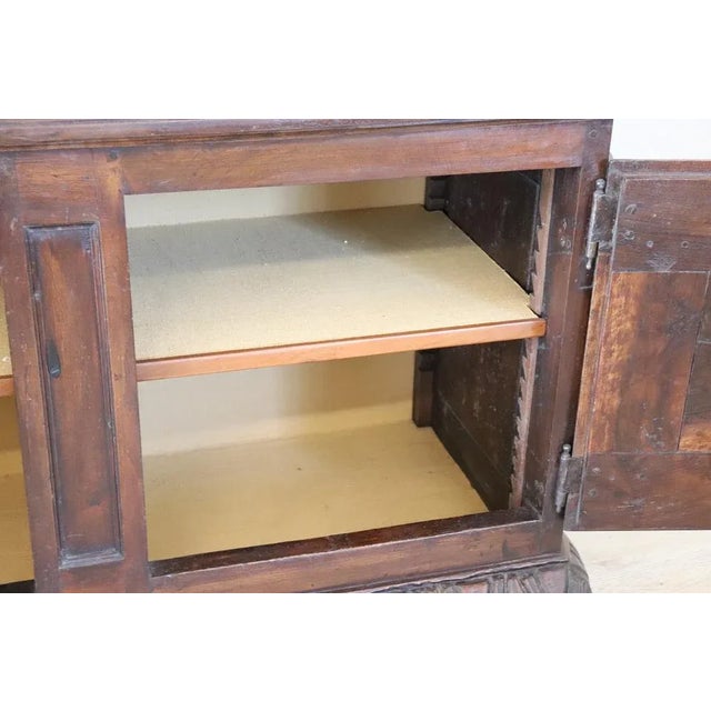 Antique Cabinet in Walnut Wood, 1600s For Sale - Image 3 of 18