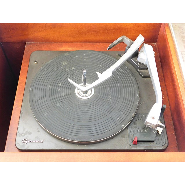 Mid-Century Dumont-Emerson Model 525 Stereo Tube Console - Serviced For Sale In New York - Image 6 of 8