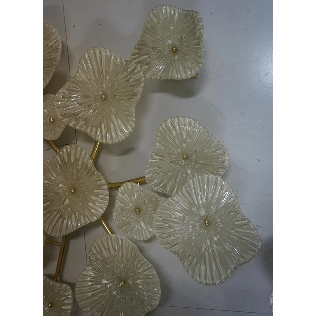 Metal Mid-Century Murano Art Glass and Brass Wall Light For Sale - Image 7 of 9