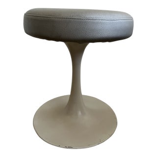 Tulip Style Stools Brevete, Cre Rossi, France, Circa 1970 For Sale