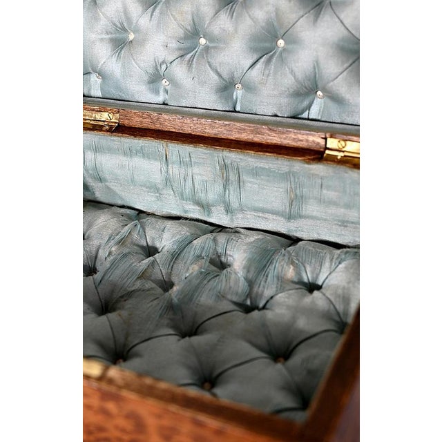 Napoleon III Jewelry Box in Burl Cedar, Late 19th Century For Sale - Image 11 of 18