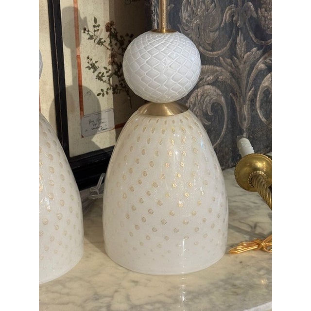 2000 - 2009 Murano Style Ivory and Gold Glass Lamps - a Pair For Sale - Image 5 of 6
