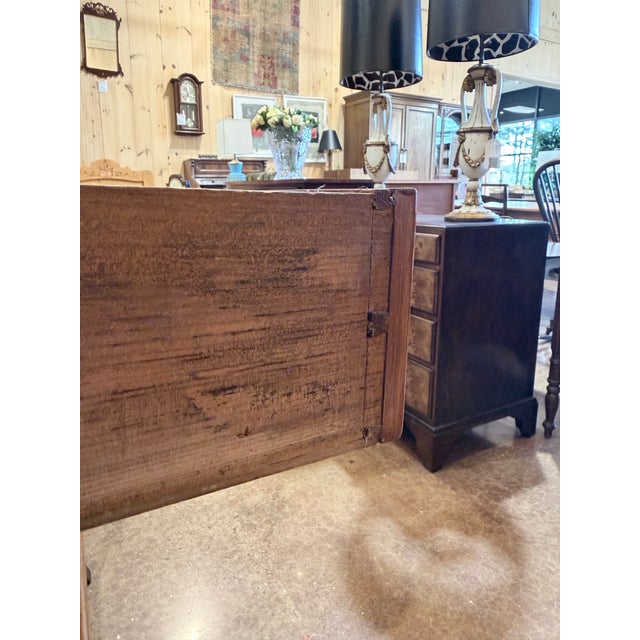 Wood Early 19th Century Federal Inlaid Walnut Chest For Sale - Image 7 of 9
