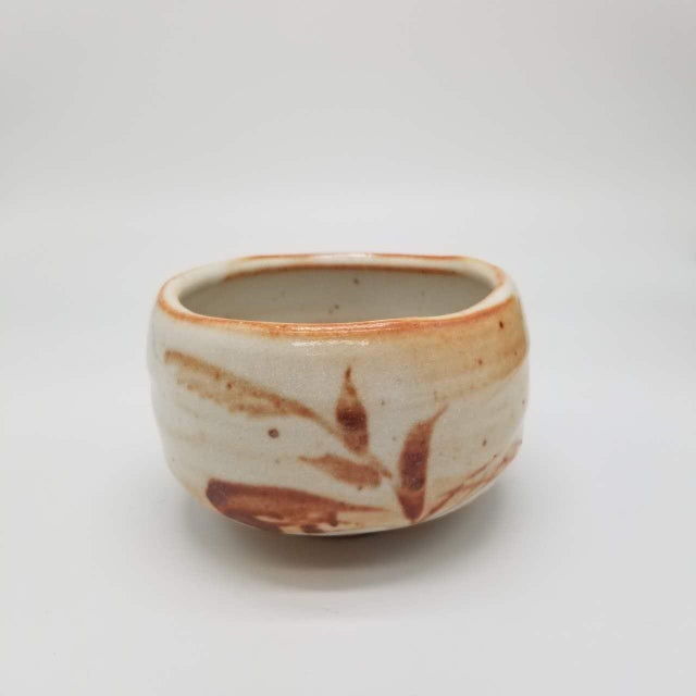 Vintage Japanese Mino Ware Chawan by Shuichi Sawada With Tomobako For Sale - Image 11 of 14