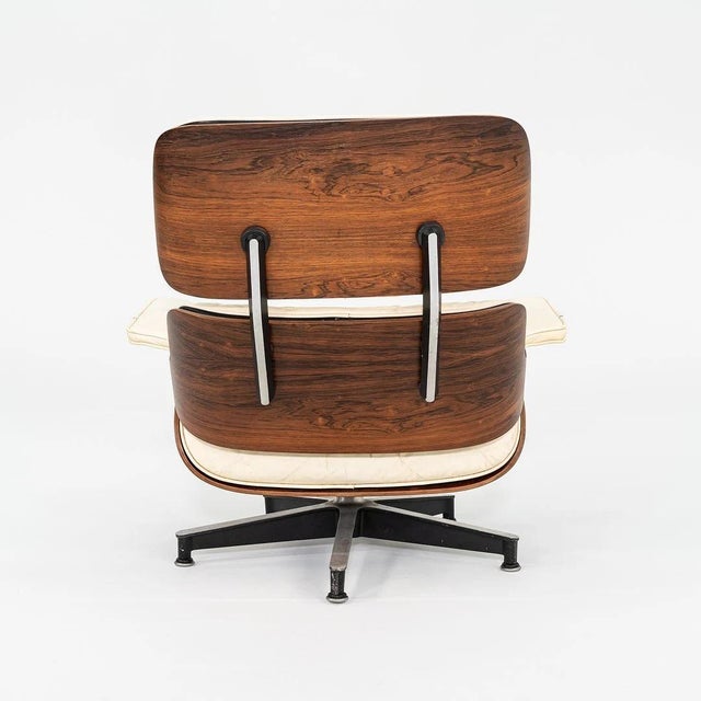 1960s 1964 Authentic Herman Miller Eames Lounge Chair & Ottoman in Brazilian Rosewood & White Leather For Sale - Image 5 of 12