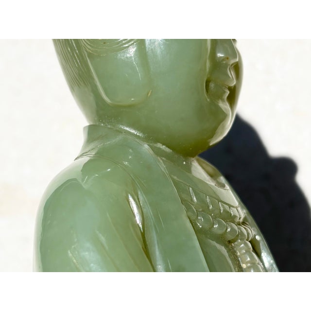 Antique Chinese Qing Dynasty Nephrite Jade Guanyin Kwan Yin Figurine W/ Stand For Sale - Image 9 of 12