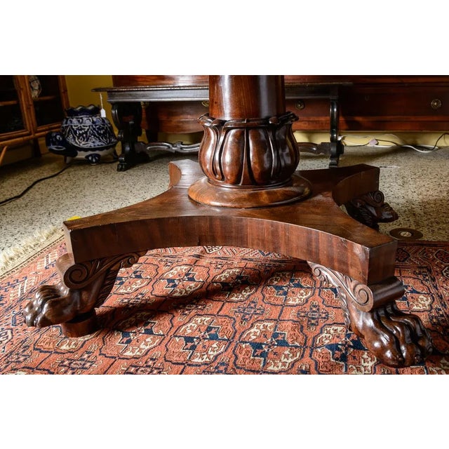 Brown Antique English William IV Mahogany Round Dining Table For Sale - Image 8 of 12