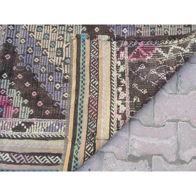 Mid 20th Century 1960s Turkish Denizli Kilim Rug For Sale - Image 5 of 6