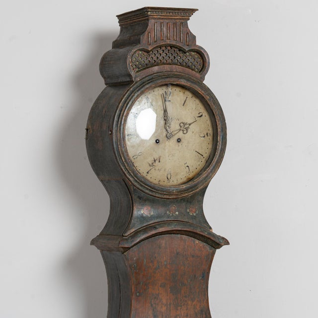 19th Century Original Painted Swedish Mora Grandfather Clock For Sale - Image 4 of 17