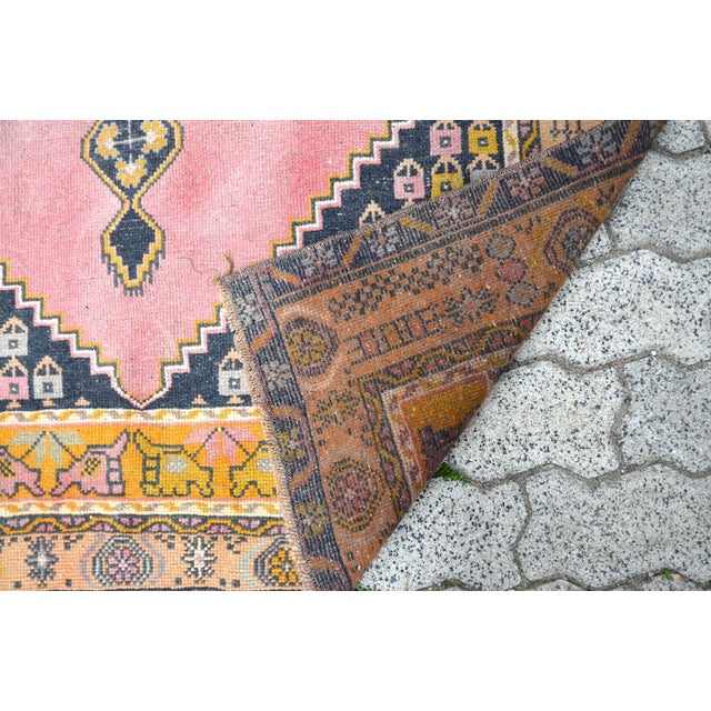 1960s Pink Oushak Modern Tribal Area Living Room Decor Rug For Sale - Image 10 of 11