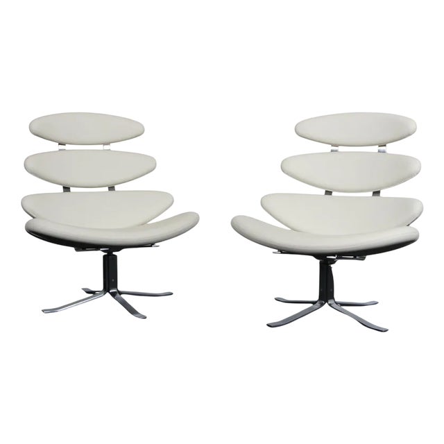 Corona Lounge Chair by Poul M. Volther For Sale