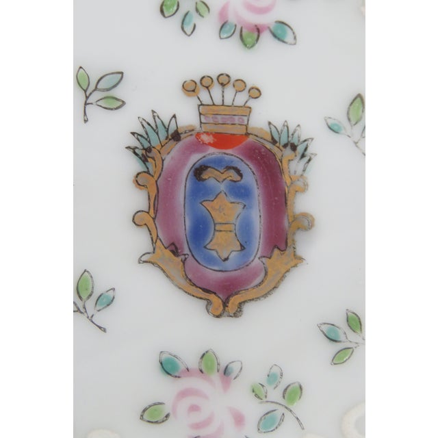 Gilt Hand Painted Flowers Raised Design Trinket Bowl 4594b For Sale In Miami - Image 6 of 18