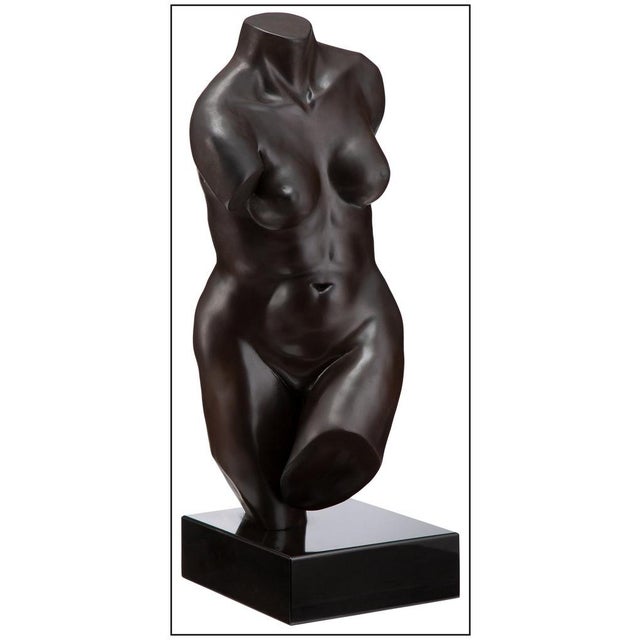 The artwork here, "Cha Cha", is a wonderful depiction of a nude female torso that is saturated with acute detail...