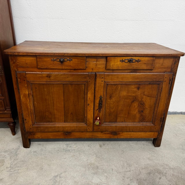 French Country-Style Buffet in Oak For Sale - Image 11 of 12