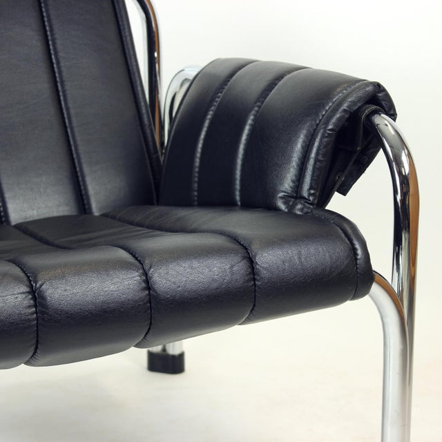 Textile Lounge Chair in Chrome and Leatherette by Viliam Chlebo for Kodreta, 1980s For Sale - Image 7 of 14