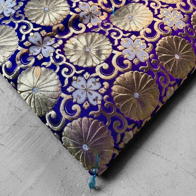 Gold Japanese Ceremonial Haishiki Floor Cushion, 1980s For Sale - Image 8 of 10