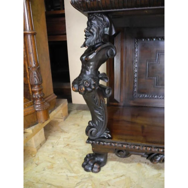 Wood Antique Baroque Cabinet in Walnut, 1880 For Sale - Image 7 of 18